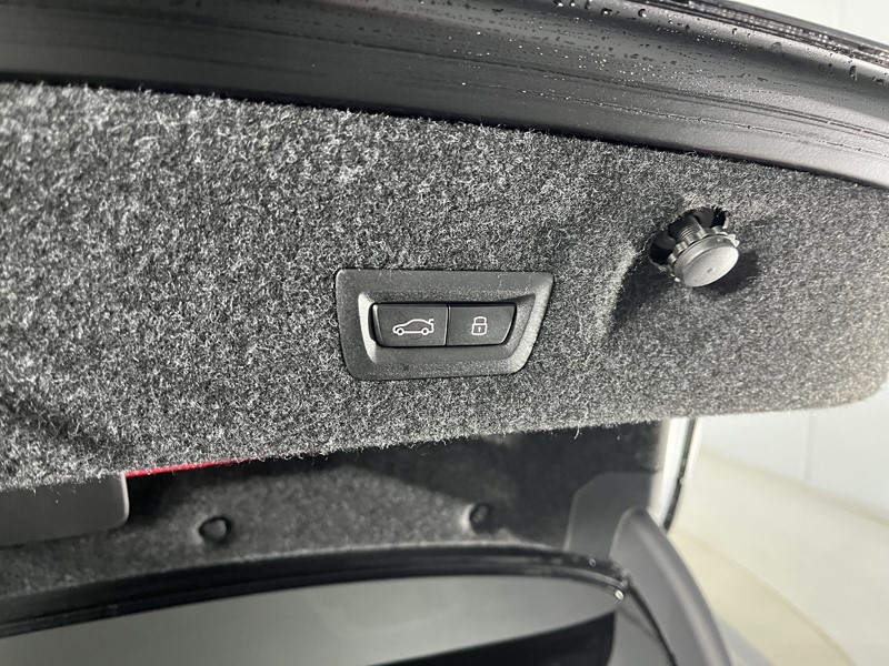 2025 (75) BMW M4 xDrive 530 Competition M 2dr Step Auto 5157505