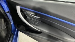 2017 (17) BMW 3 SERIES 330d xDrive M Sport 4dr Step Auto 4825600