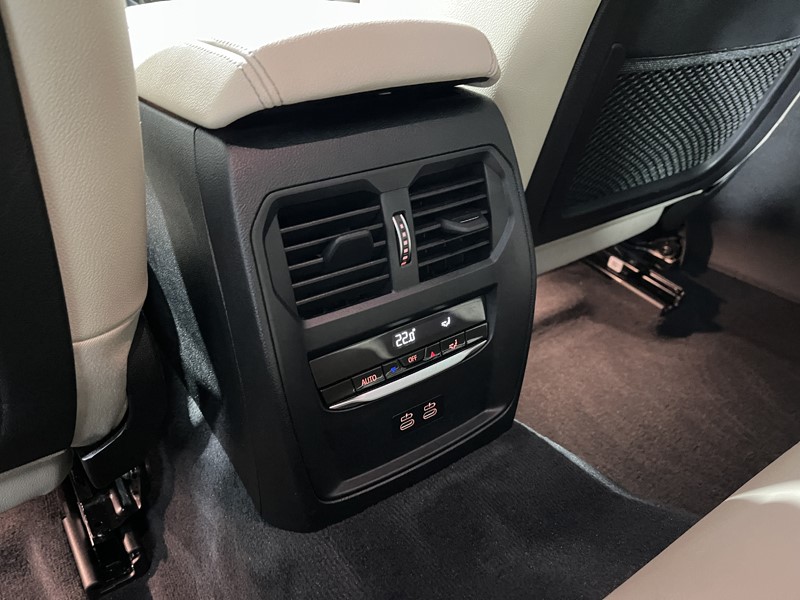 2021 (71) BMW 3 SERIES 330d xDrive MHT M Sport 4dr Step Auto 4866752