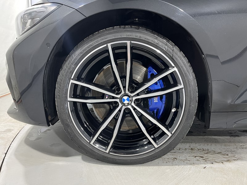 2021 (71) BMW 3 SERIES 330d xDrive MHT M Sport 4dr Step Auto 4866726