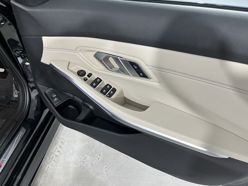 2021 (71) BMW 3 SERIES 330d xDrive MHT M Sport 4dr Step Auto 4866732