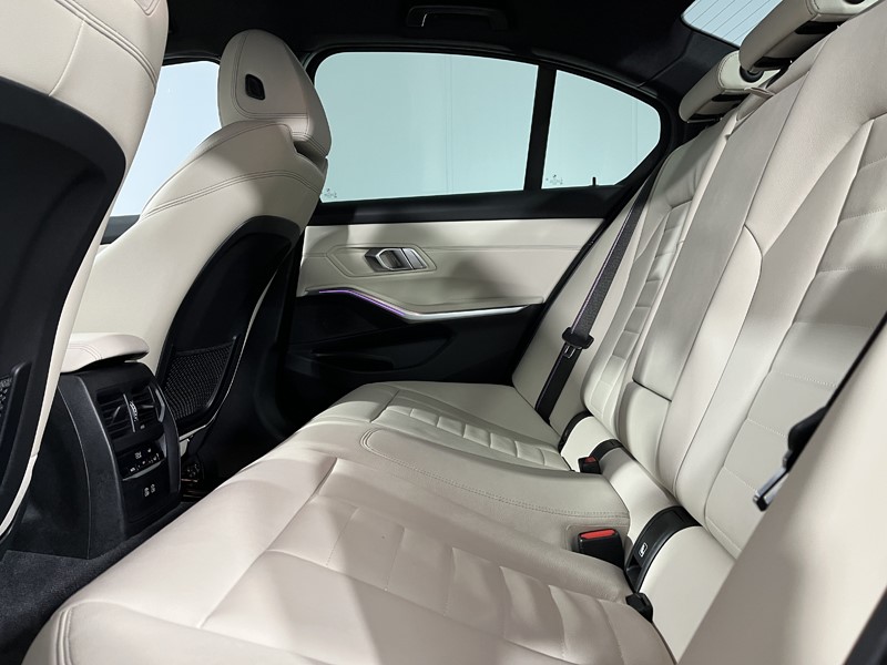 2021 (71) BMW 3 SERIES 330d xDrive MHT M Sport 4dr Step Auto 4866749