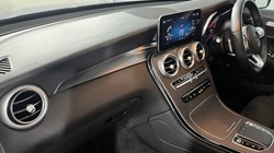 2021 (21) MERCEDES-BENZ GLC 220d 4Matic AMG Line 5dr 9G-Tronic 4830954