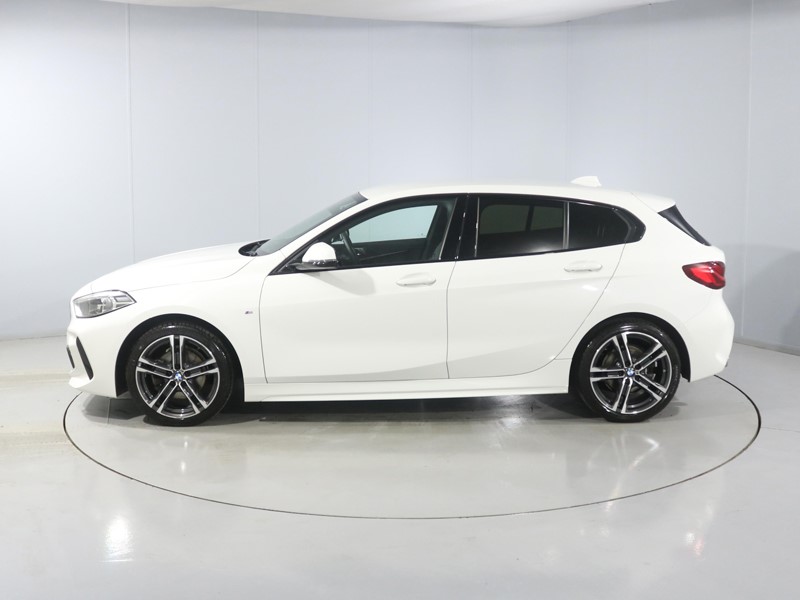 2022 (72) BMW 1 SERIES 118i [136] M Sport 5dr Step Auto [LCP] 4844467