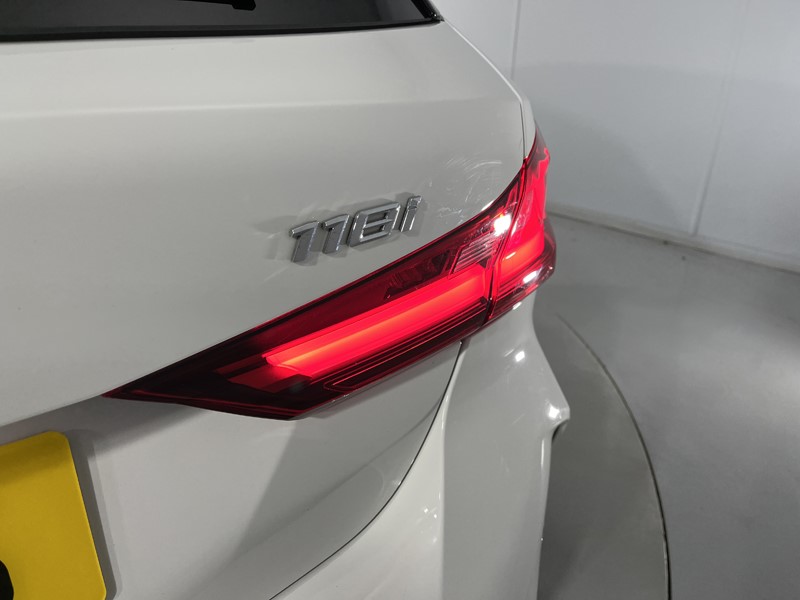 2022 (72) BMW 1 SERIES 118i [136] M Sport 5dr Step Auto [LCP] 4844464