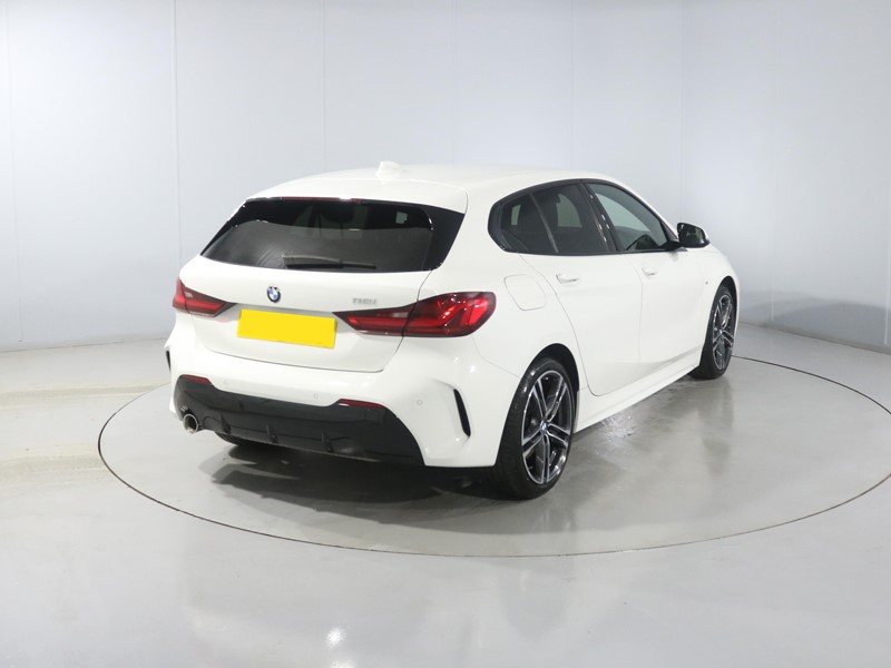 2022 (72) BMW 1 SERIES 118i [136] M Sport 5dr Step Auto [LCP] 4844466