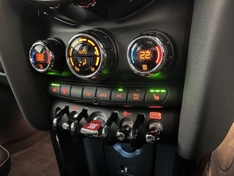 2023 (23) MINI HATCHBACK 1.5 Cooper Exclusive Premium 5dr Auto 4859524