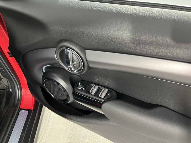 2023 (23) MINI HATCHBACK 1.5 Cooper Exclusive Premium 5dr Auto 4859514