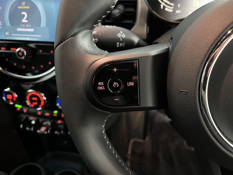 2023 (23) MINI HATCHBACK 1.5 Cooper Exclusive Premium 5dr Auto 4859517