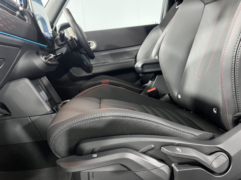 2025 (75) MINI COOPER 2.0 S Sport 3dr Auto 5316055