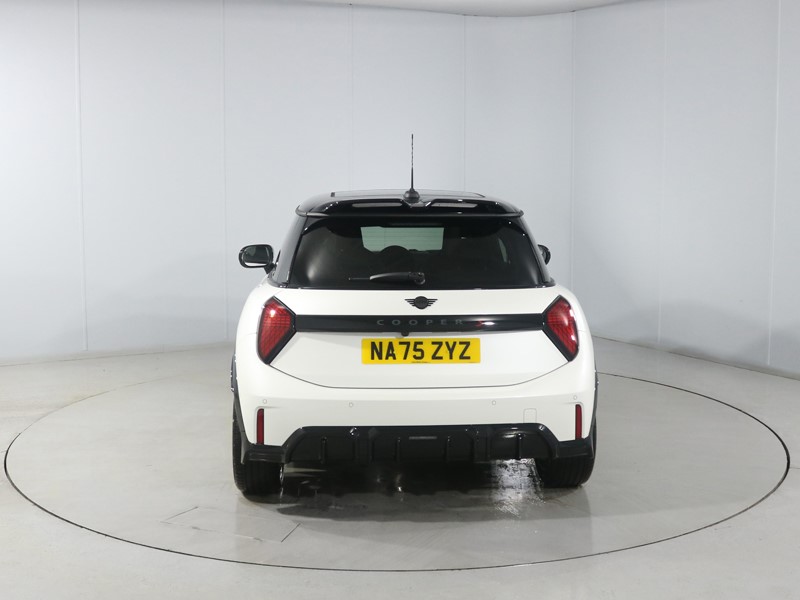 2025 (75) MINI COOPER 2.0 S Sport 3dr Auto 5316035