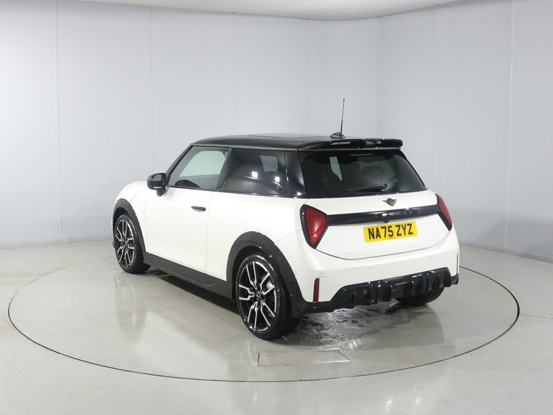 2025 (75) MINI COOPER 2.0 S Sport 3dr Auto 5316022