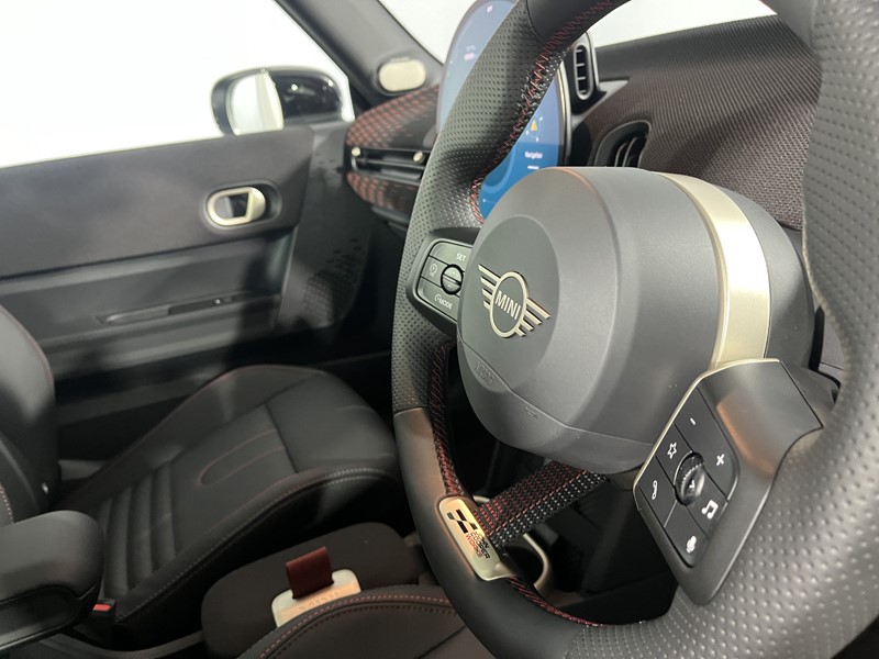 2025 (75) MINI COOPER 2.0 S Sport 3dr Auto 5316043