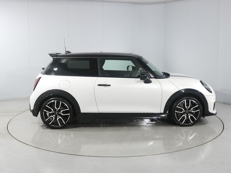 2025 (75) MINI COOPER 2.0 S Sport 3dr Auto 5316023
