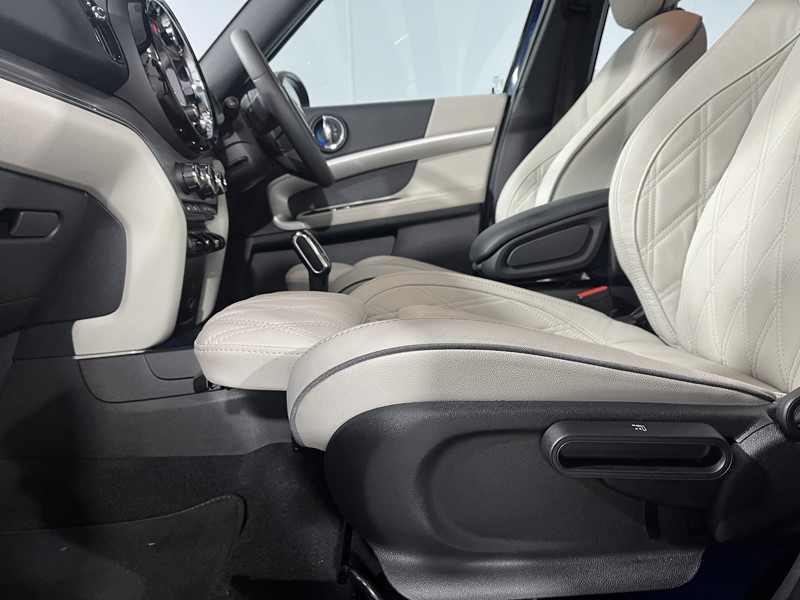 2023 (73) MINI COUNTRYMAN 1.5 Cooper Exclusive Premium 5dr Auto 4864482