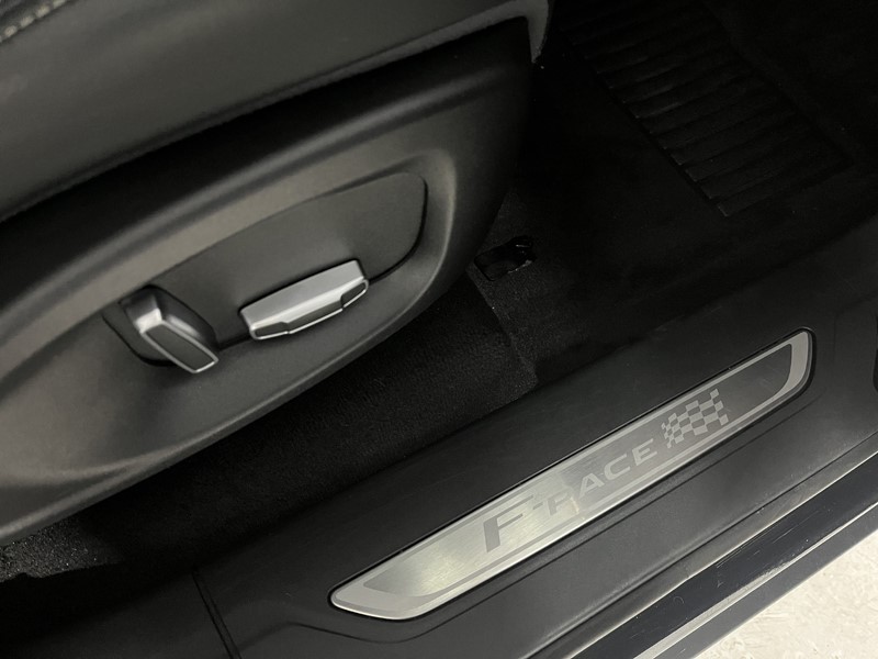 2021 (21) JAGUAR F-PACE 2.0 [250] Chequered Flag 5dr Auto AWD 4853263