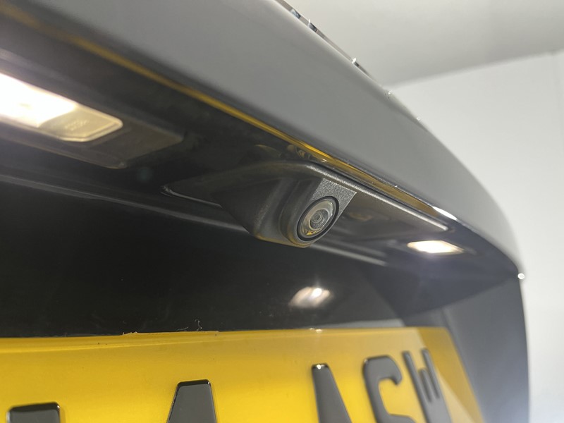 2021 (21) JAGUAR F-PACE 2.0 [250] Chequered Flag 5dr Auto AWD 4853287