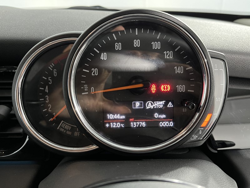 2022 (22) MINI HATCHBACK 1.5 Cooper Classic 3dr Auto 4909334