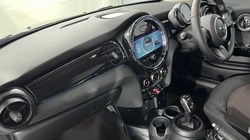 2022 (22) MINI HATCHBACK 1.5 Cooper Classic 3dr Auto 4909332