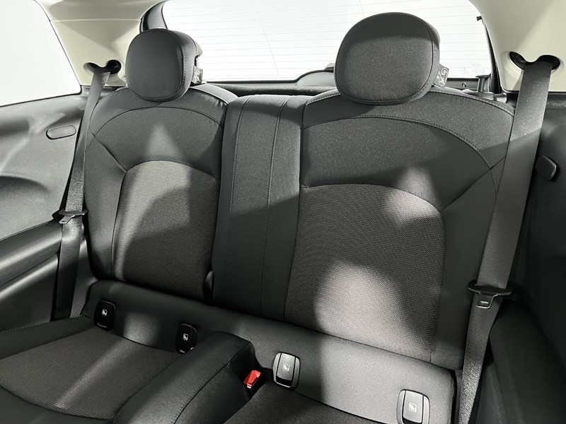 2022 (22) MINI HATCHBACK 1.5 Cooper Classic 3dr Auto 4909337