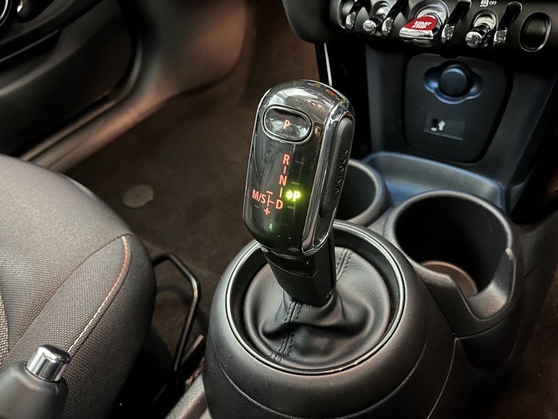 2022 (22) MINI HATCHBACK 1.5 Cooper Classic 3dr Auto 4909335