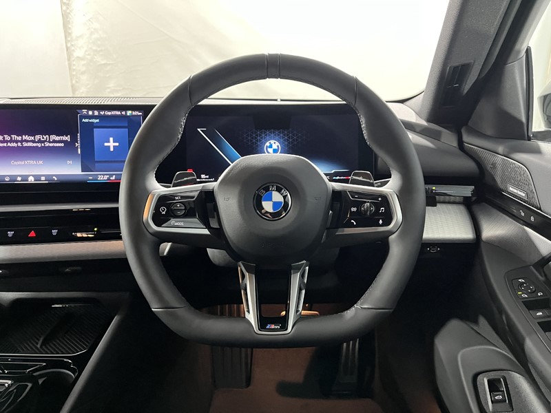 2024 (24) BMW 5 SERIES 520i M Sport Pro 4dr Auto 4877167