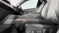 2024 (24) BMW 5 SERIES 520i M Sport Pro 4dr Auto 4877197