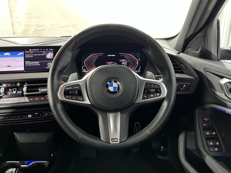 2023 (23) BMW 1 SERIES M135i xDrive 5dr Step Auto 4859414
