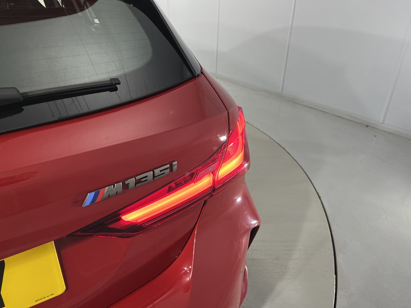 2023 (23) BMW 1 SERIES M135i xDrive 5dr Step Auto 4859452