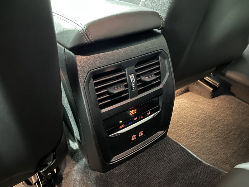 2022 (72) BMW M3 xDrive Competition M 4dr Step Auto 4876579