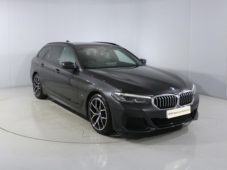 2022 (22) BMW 5 SERIES 520d MHT M Sport 5dr Step Auto