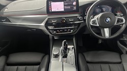2022 (22) BMW 5 SERIES 520d MHT M Sport 5dr Step Auto 4882842