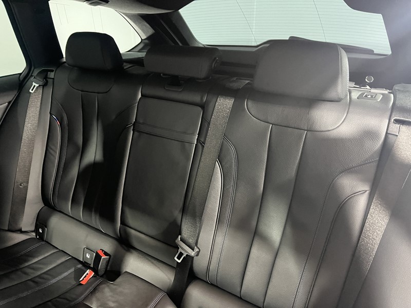 2022 (22) BMW 5 SERIES 520d MHT M Sport 5dr Step Auto 4882850