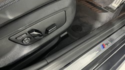 2022 (22) BMW 5 SERIES 520d MHT M Sport 5dr Step Auto 4882857