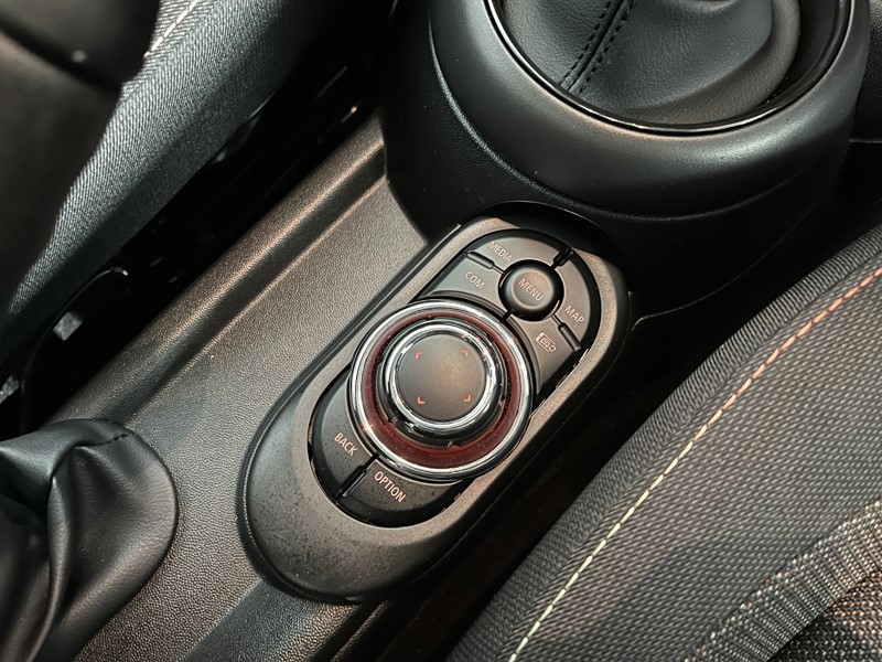 2022 (72) MINI HATCHBACK 1.5 Cooper Classic 3dr Auto 4876875