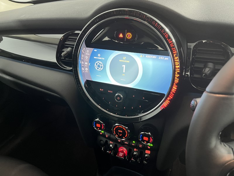 2022 (72) MINI HATCHBACK 1.5 Cooper Classic 3dr Auto 4876852