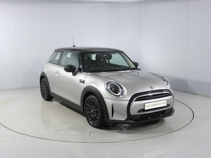 2022 (72) MINI HATCHBACK 1.5 Cooper Classic 3dr Auto