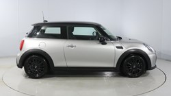 2022 (72) MINI HATCHBACK 1.5 Cooper Classic 3dr Auto 4876847