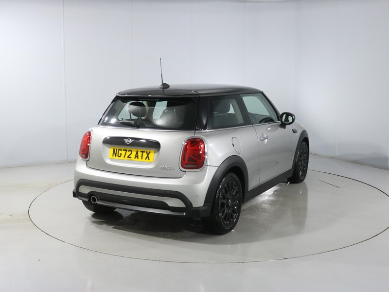 2022 (72) MINI HATCHBACK 1.5 Cooper Classic 3dr Auto 4876884