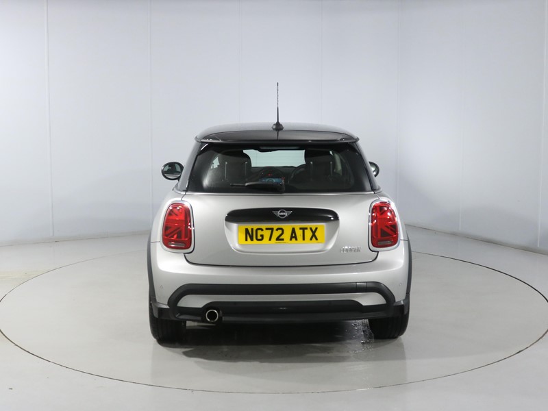 2022 (72) MINI HATCHBACK 1.5 Cooper Classic 3dr Auto 4876859