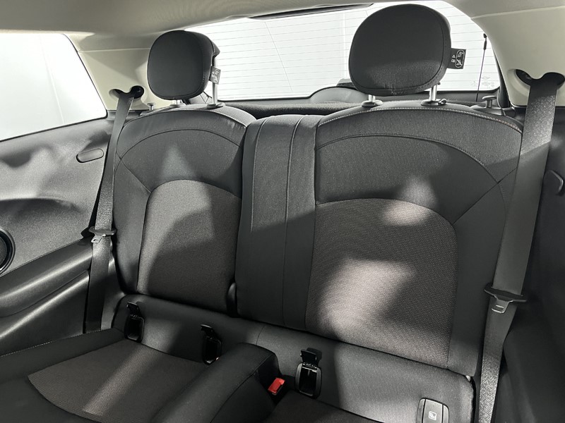 2022 (72) MINI HATCHBACK 1.5 Cooper Classic 3dr Auto 4876856