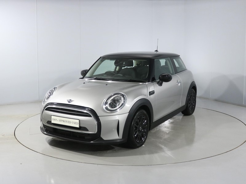 2022 (72) MINI HATCHBACK 1.5 Cooper Classic 3dr Auto 4876883