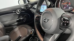 2022 (72) MINI HATCHBACK 1.5 Cooper Classic 3dr Auto 4876865