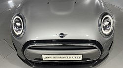 2022 (72) MINI HATCHBACK 1.5 Cooper Classic 3dr Auto 4876880