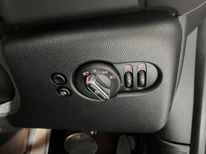 2022 (72) MINI HATCHBACK 1.5 Cooper Classic 3dr Auto 4876864