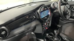 2022 (72) MINI HATCHBACK 1.5 Cooper Classic 3dr Auto 4876851