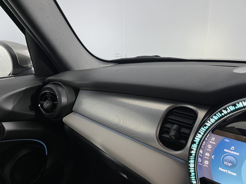 2022 (71) MINI HATCHBACK 1.5 Cooper Exclusive 5dr 4876616