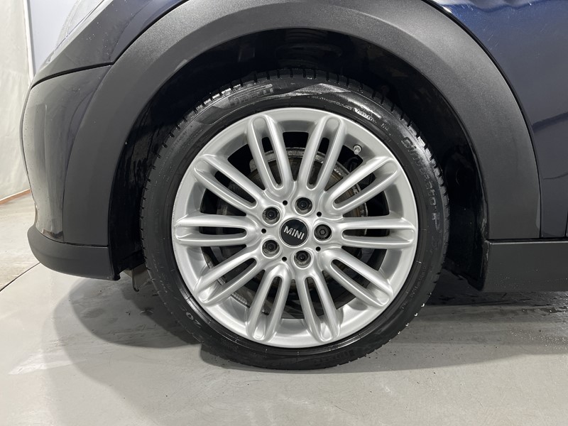 2022 (71) MINI HATCHBACK 1.5 Cooper Exclusive 5dr 4876605