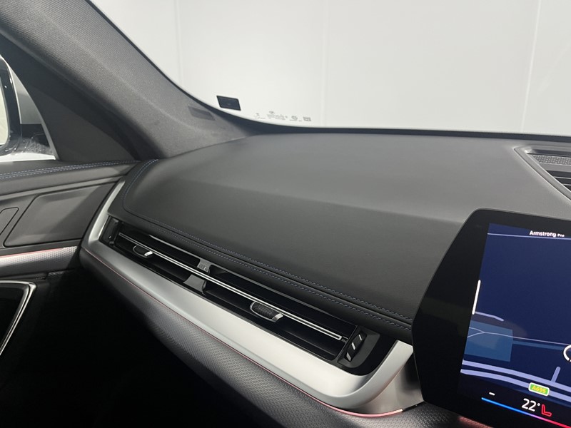 2024 (74) BMW X1 sDrive 20i MHT M Sport 5dr Step Auto 4870484