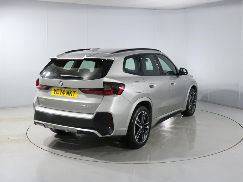 2024 (74) BMW X1 sDrive 20i MHT M Sport 5dr Step Auto 4870507